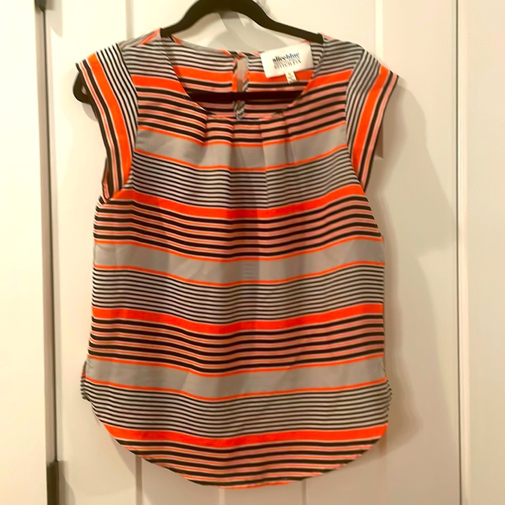 Alice Blue - Size S - Cap sleeve with pleated detail at neckline